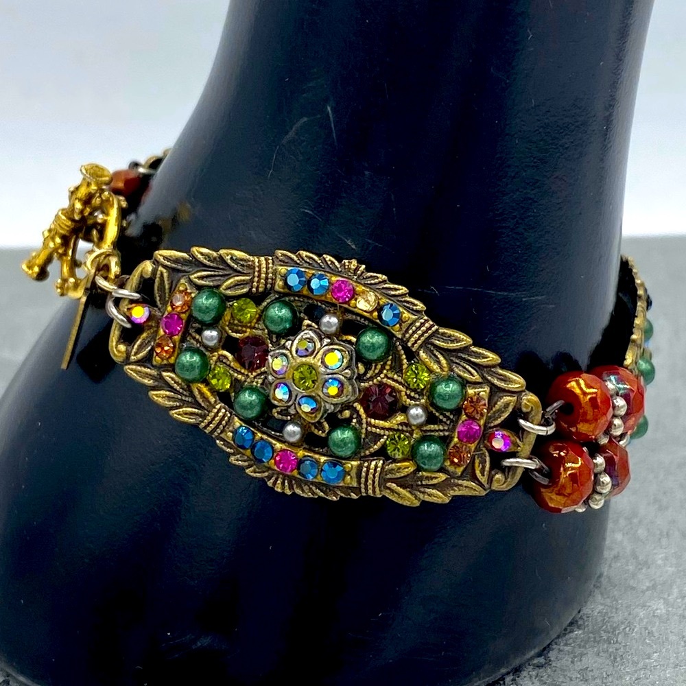 Gorgeous Vintage Art Deco Style Bracelet With Toggle Clasp With Faith Hang Tag